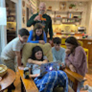 Meet your Posher, Quinn